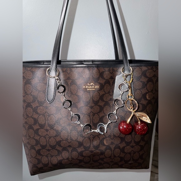 Bag Extender Black and White Moon Crescent ( BAG NOT INCLUDED) - Picture 6 of 6